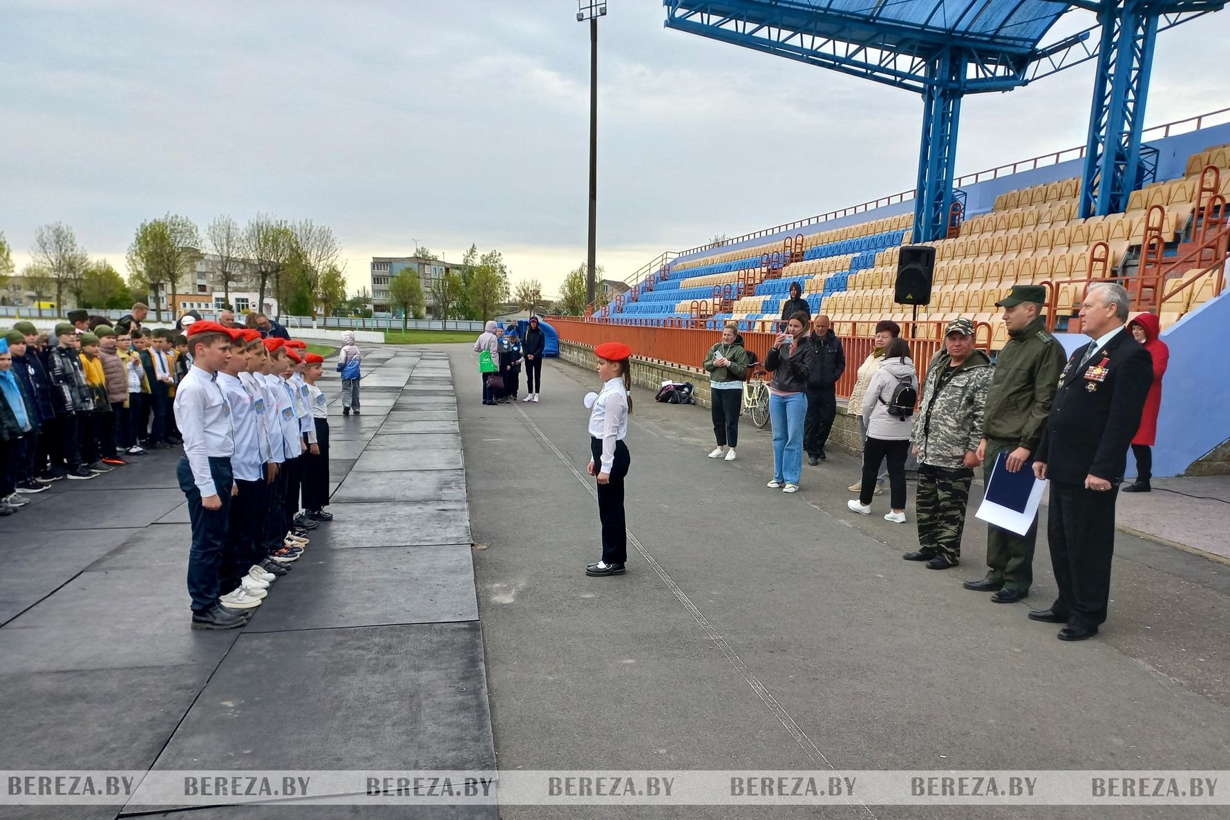 На базе СДЮШОР г. Березы прошел районный этап спортивно-патриотической игры  «Зарничка-2023». | Новости | Русская версия